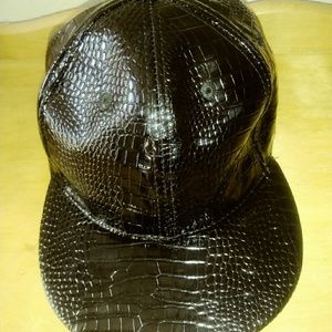 STEVE MADDEN HAT (UNISEX ADJUSTABLE)